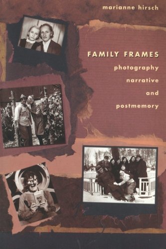 Photography; Family; Memory; Narrative