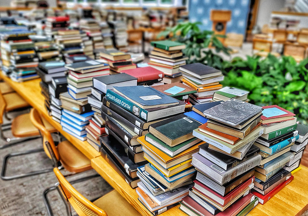 hundreds of books in the NHC Commons